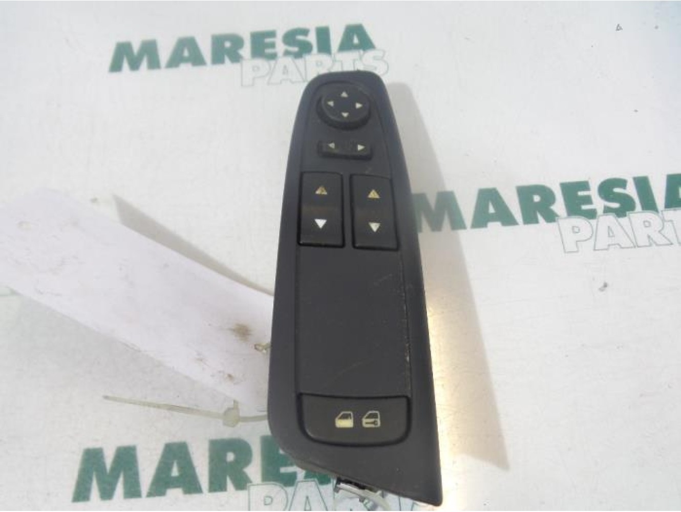 Fiat - Stilo - Multi-functional window switch