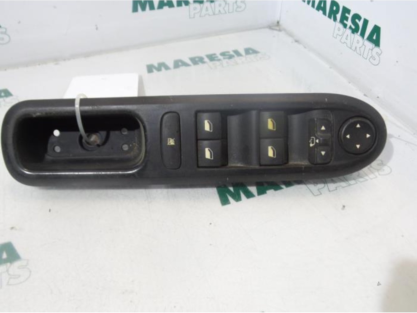 Peugeot - 407 - Multi-functional window switch