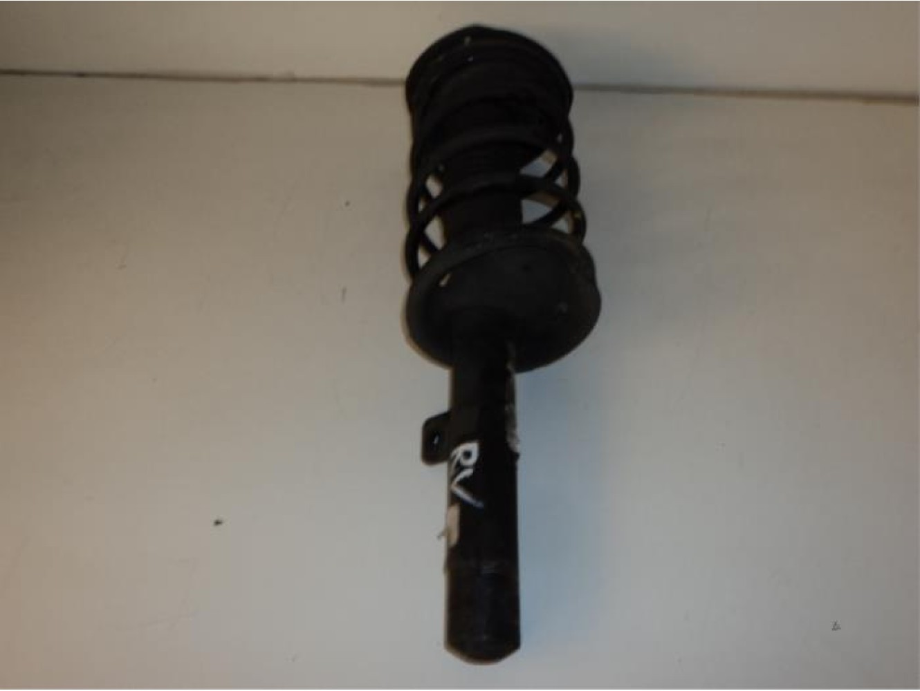 Peugeot - 206 - Front shock absorber rod, right