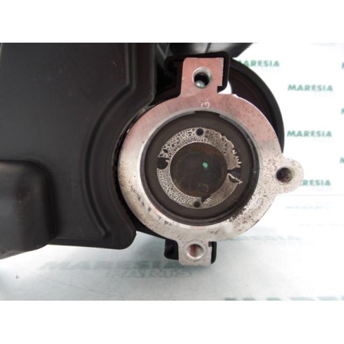 Peugeot - 206 - Power steering pump