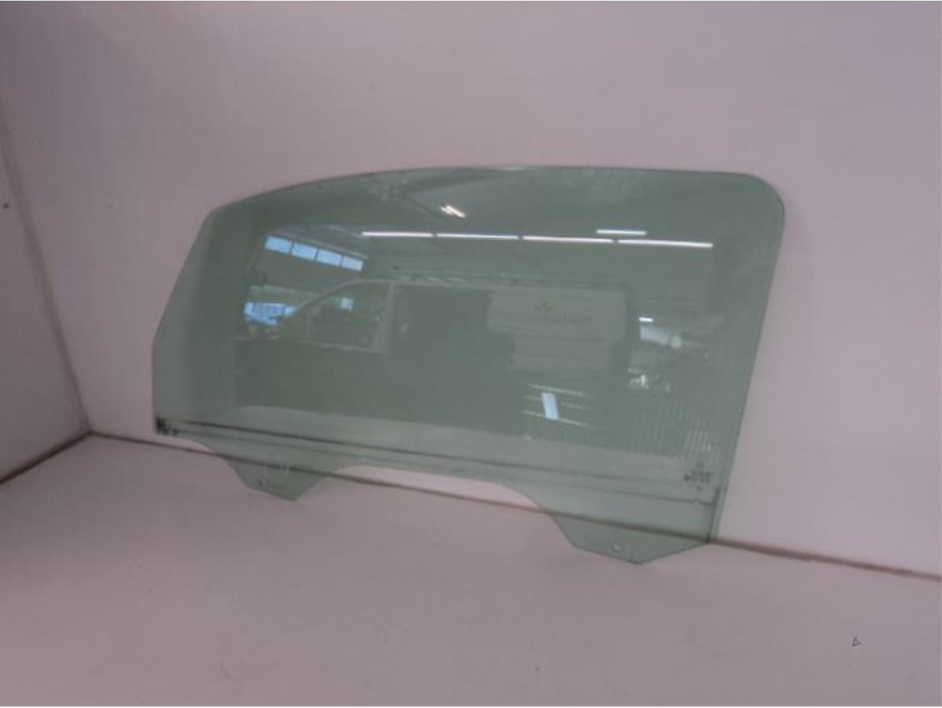 Peugeot - 1007 - Türscheibe 2-türig links