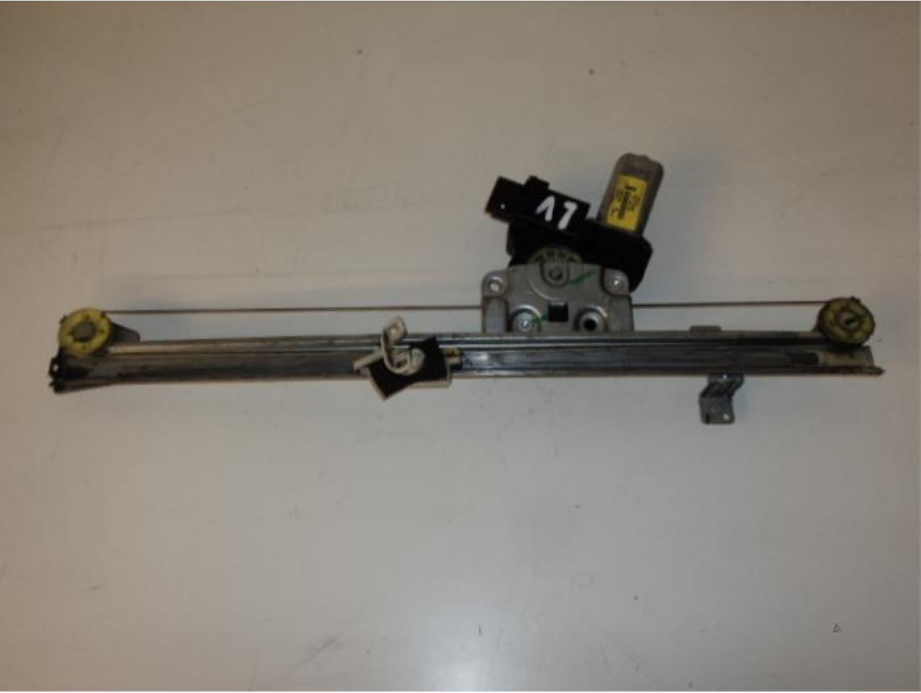 Fiat - Ducato - Fenstermechanik 2-türig links vorne