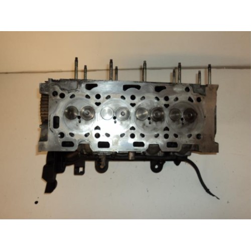 Citroen - C3 - Cylinder head