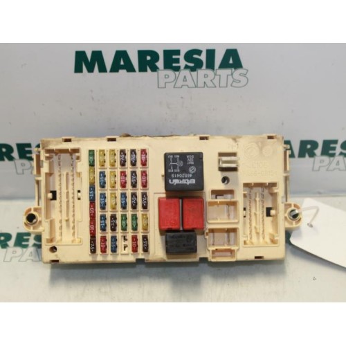 Alfa Romeo - 147 - Fuse box