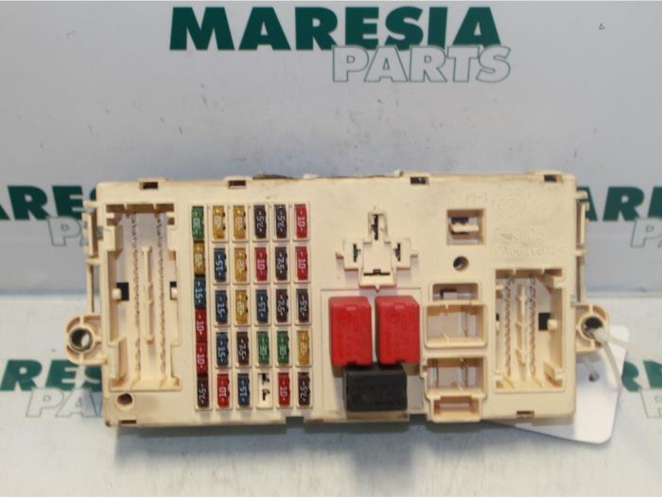 Alfa Romeo - 147 - Fuse box