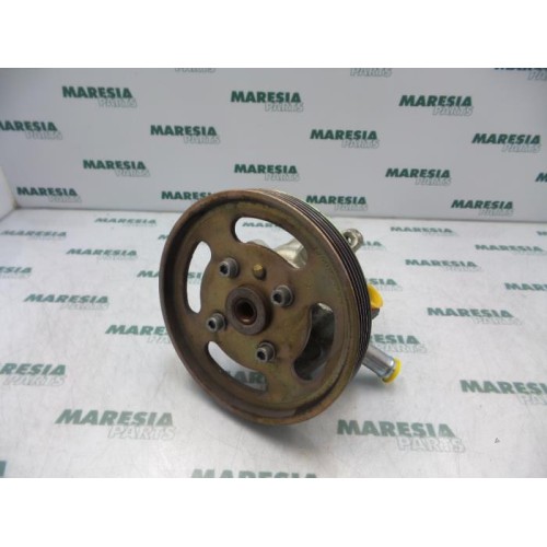 Peugeot - 306 - Power steering pump