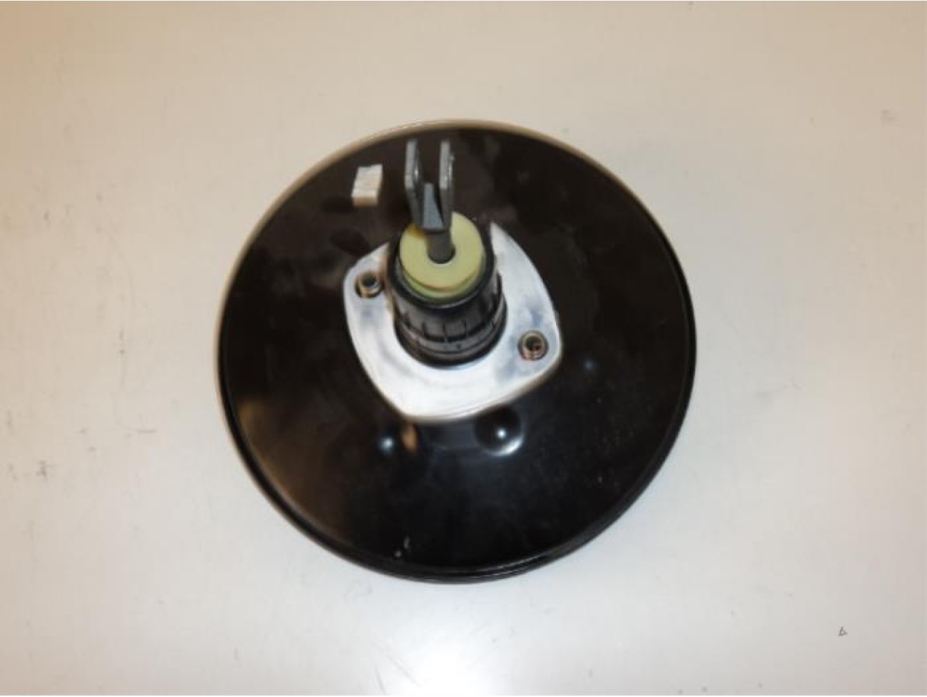 Renault - Megane - Brake servo