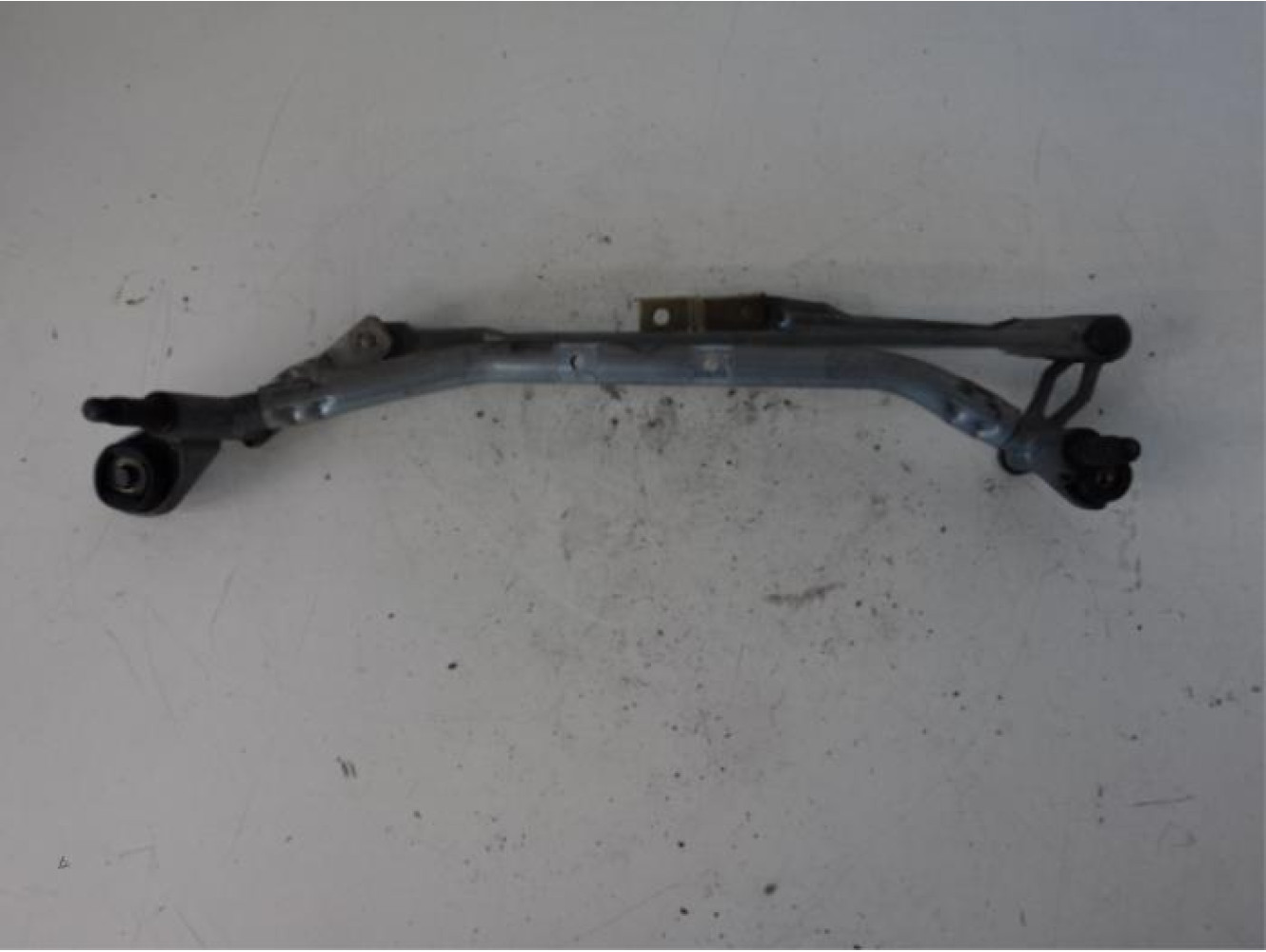 Peugeot - 1007 - Wiper mechanism