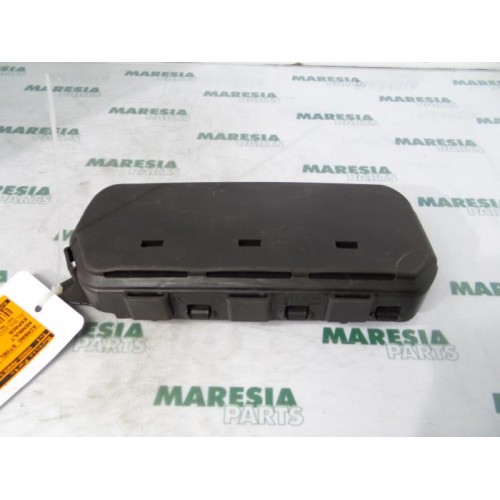 Renault - Espace - Seat airbag (seat)