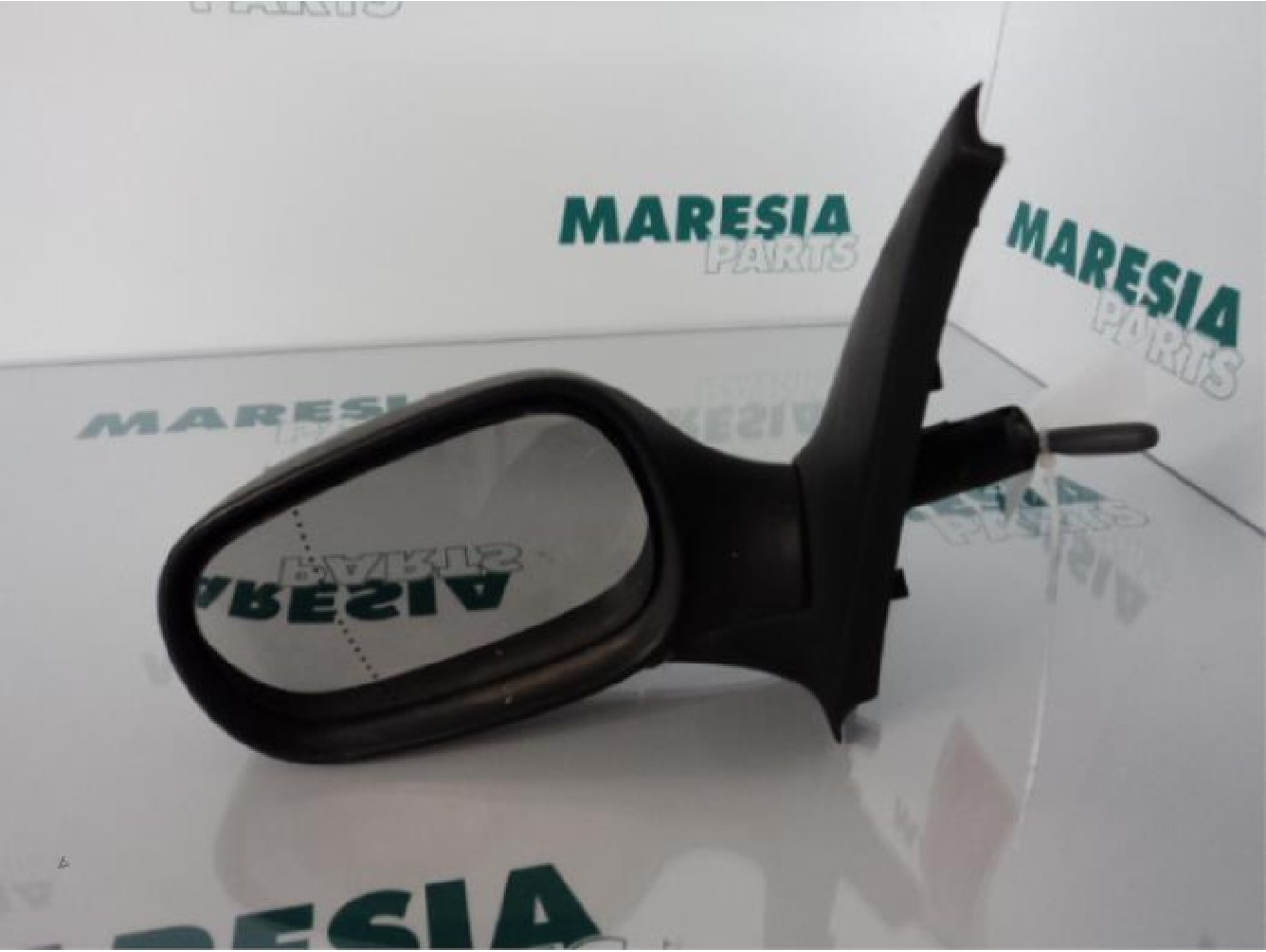 Renault - Clio - Wing mirror, left