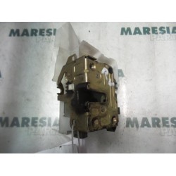 Renault - Clio - Front door lock mechanism 4-door, right