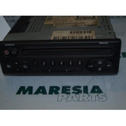 Renault - Clio - Radio CD player