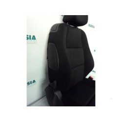 Peugeot - 207 - Sitz rechts