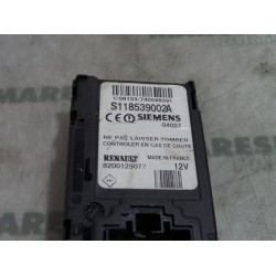 Renault - Megane Scenic - Card reader (lock)