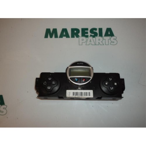 Renault - Megane Scenic - Heater control panel
