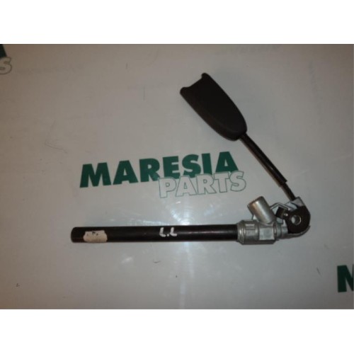 Renault - Megane Scenic - Gurtsrammer links