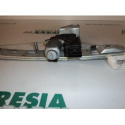 Renault - Megane - Rear door window mechanism 4-door, right