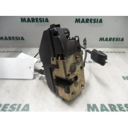Renault - Megane - Front door lock mechanism 4-door, right