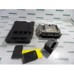 Renault - Megane Scenic - Engine management computer