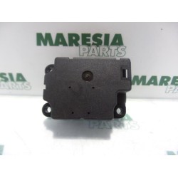 Renault - Megane Scenic - Heater valve motor
