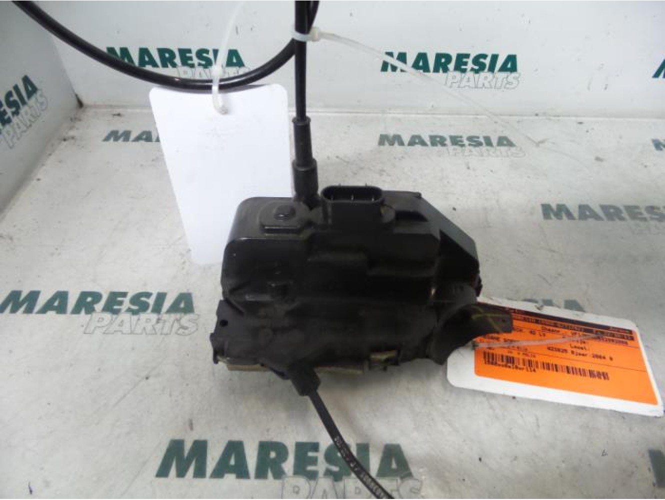 Renault - Megane Scenic - Door lock mechanism 4-door, front left