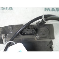 Renault - Megane Scenic - Front door lock mechanism 4-door, right