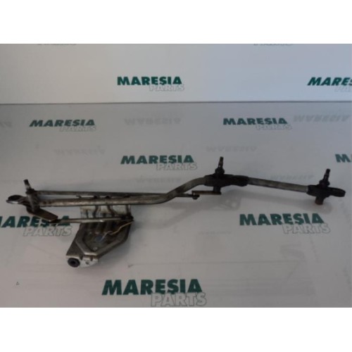 Renault - Megane Scenic - Wiper mechanism