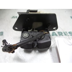 Fiat - Stilo - Tailgate lock mechanism