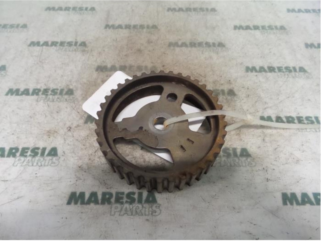 Peugeot - 807 - Camshaft sprocket