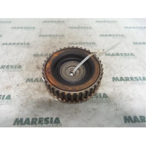 Renault - Megane - Camshaft sprocket