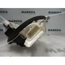 Peugeot - 407 - Front door lock mechanism 4-door, right