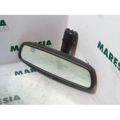 Peugeot - 407 - Rear view mirror