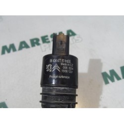 Peugeot - 407 - Scheibensprüherpumpe vorne