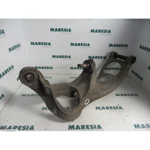 Peugeot - 407 - Front wishbone, right