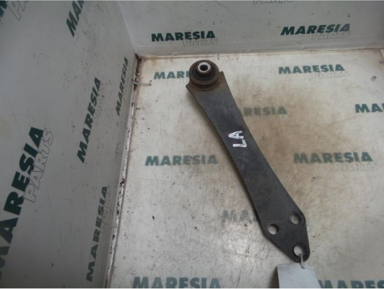 Alfa Romeo - 159 - Querlenker links hinten