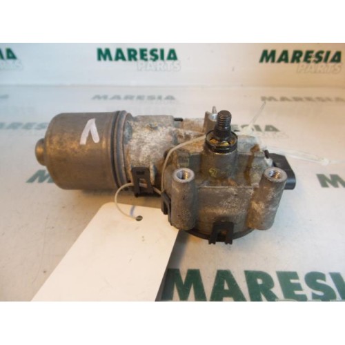 Alfa Romeo - 159 - Front wiper motor