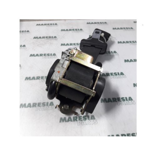 Fiat - Ulysse - Rear seatbelt, left