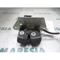 Fiat - Stilo - Tailgate lock mechanism