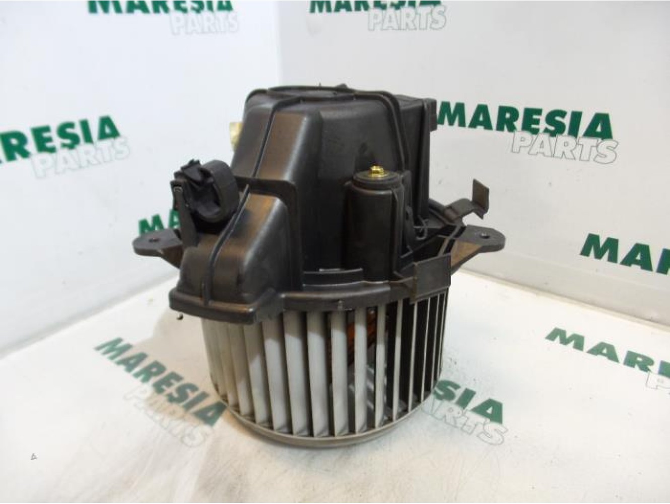 Fiat - Stilo - Heating and ventilation fan motor