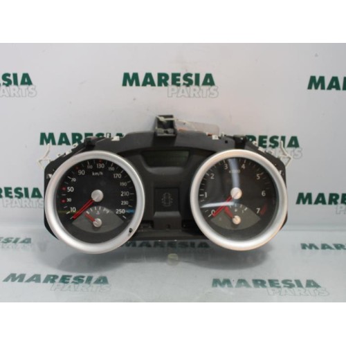 Renault - Megane - Instrument panel