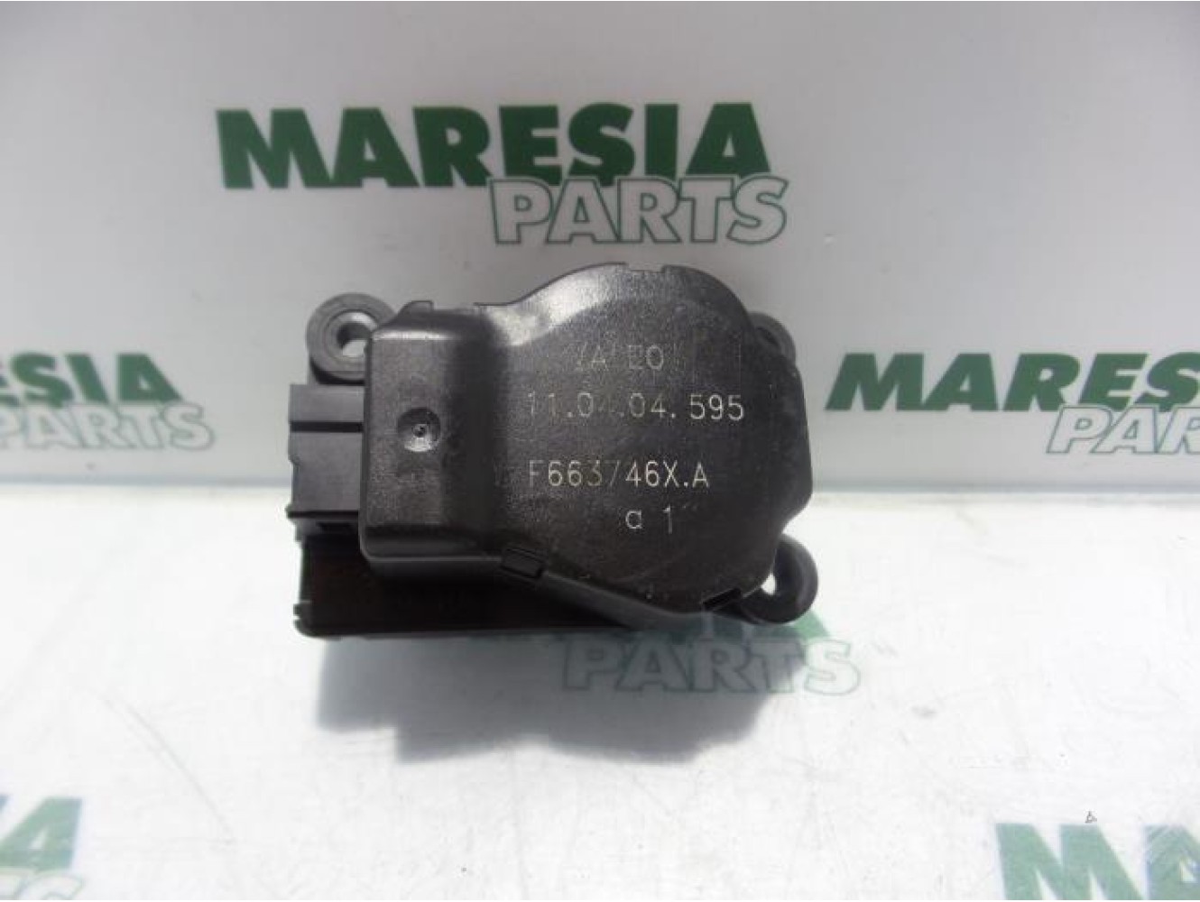 Renault - Megane - Heater valve motor