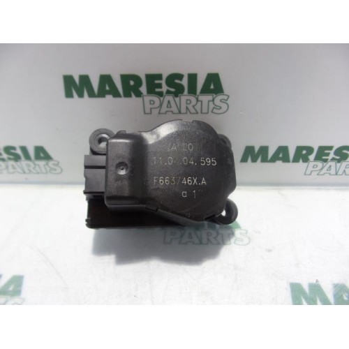 Renault - Megane - Heater valve motor