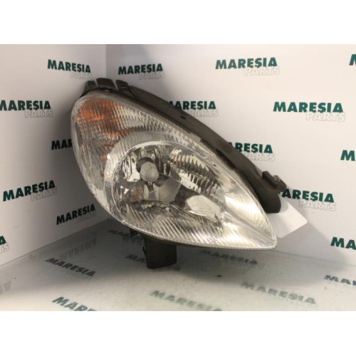 Citroen - Picasso - Headlight, right