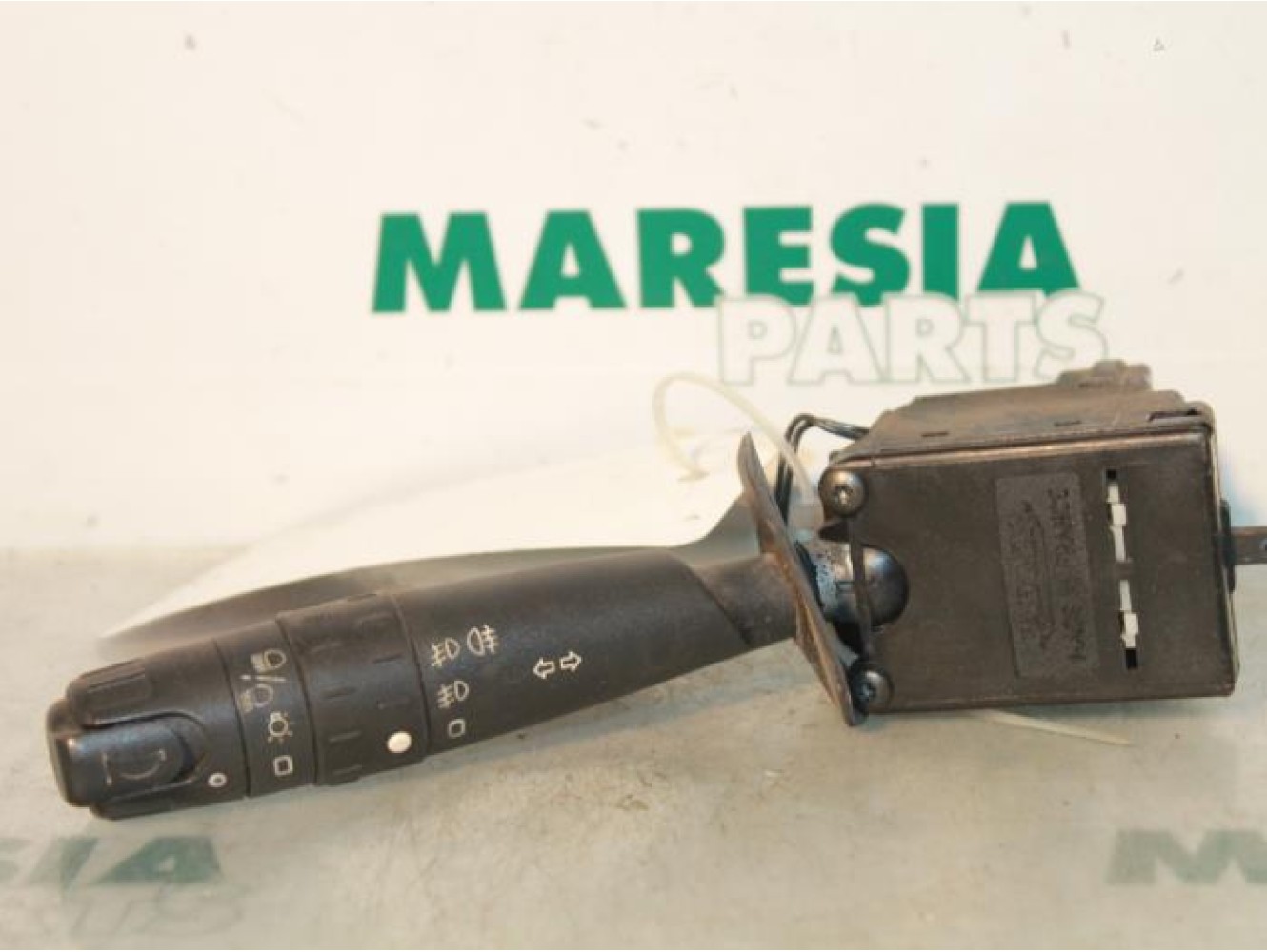 Citroen - Picasso - Indicator switch