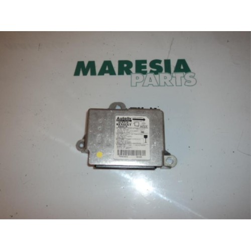 Renault - Megane Scenic - Module airbag 