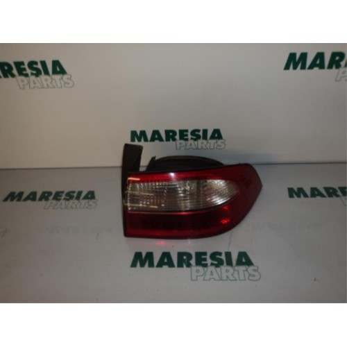 Renault - Laguna - Taillight, right