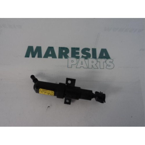 Citroen - C6 - Headlight washer