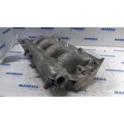 Renault - Vel Satis - Intake manifold