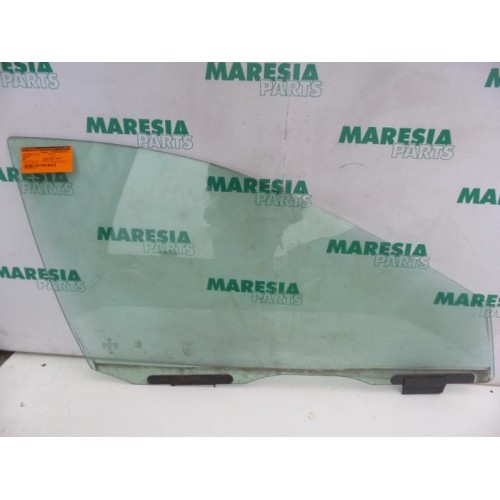 Peugeot - 607 - Door window 4-door, front right