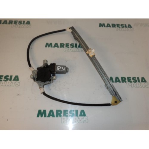 Renault - Clio - Window mechanism 2-door, front right